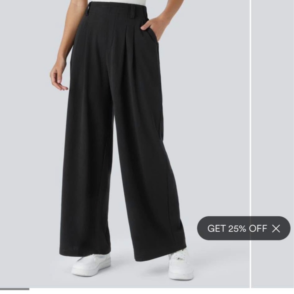 NWT Halara waffle pant size Medium